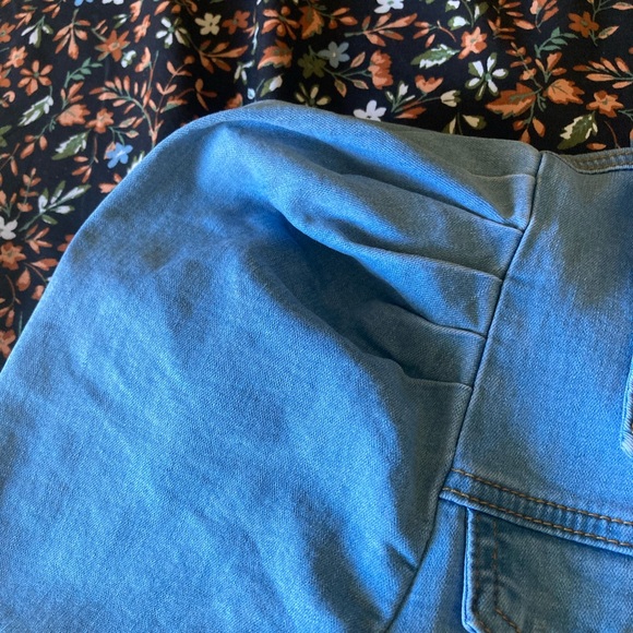 Jacket - Picture 11 of 11